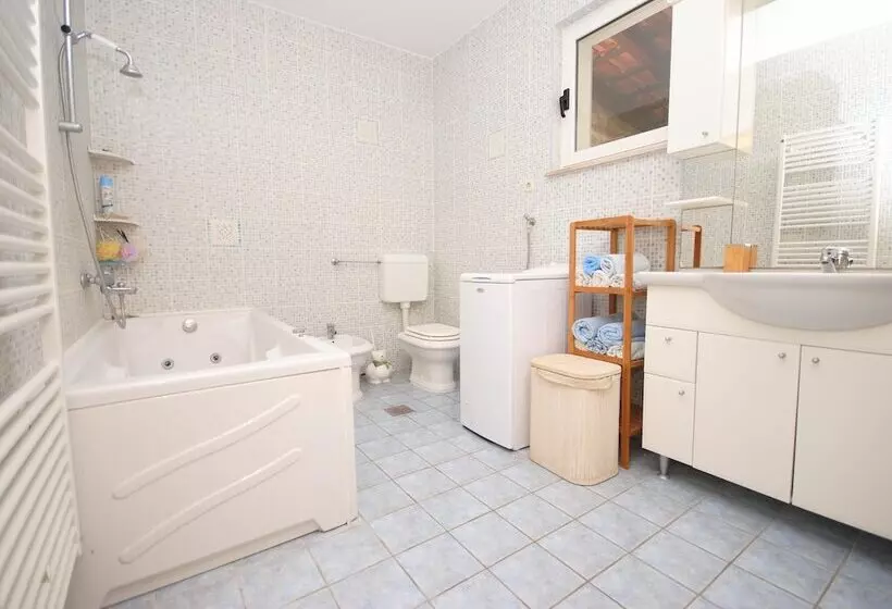 Vila Marija Parada