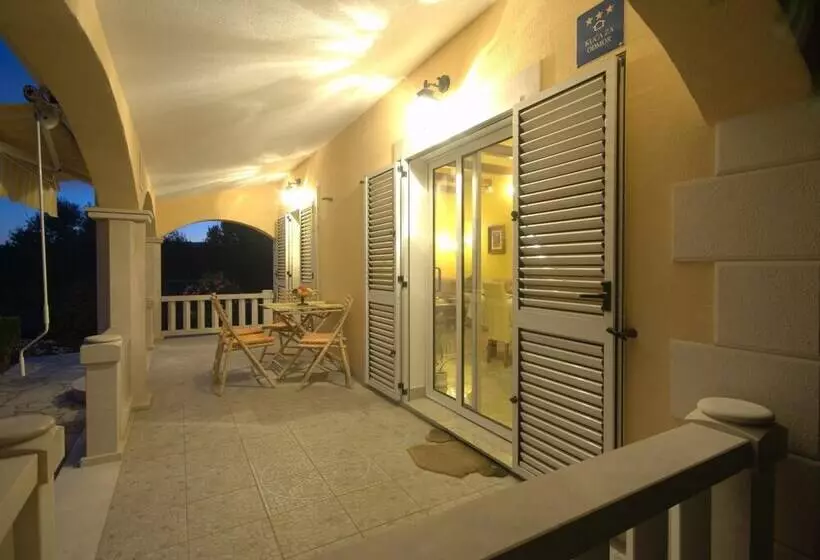 Vila Marija Parada