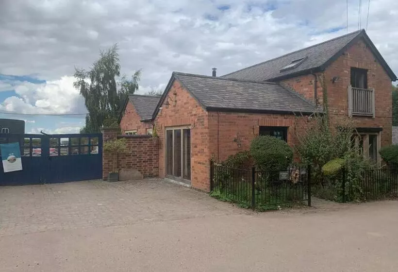 Bybrook Barn Bed & Breakfast