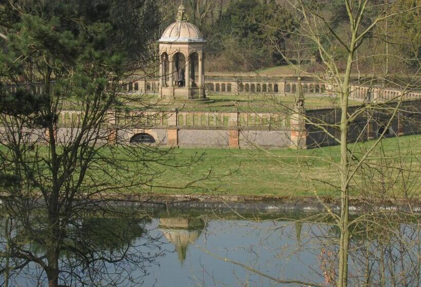 Bybrook Barn Bed & Breakfast