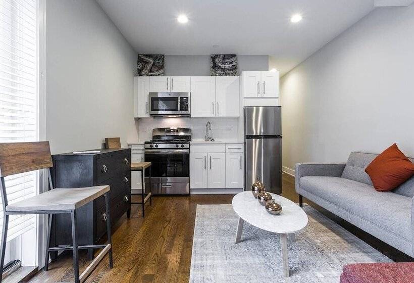 Comfy Executives Studio