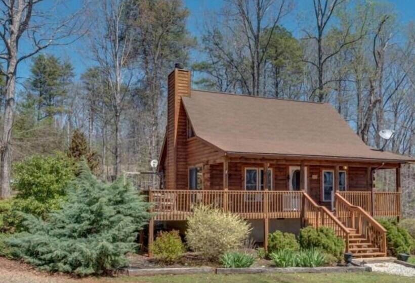 Horseshow Hideaway – Pet Friendly Cabin, 7 Minutes To Tiec