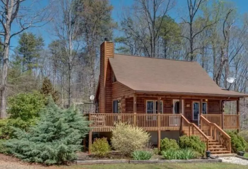 Horseshow Hideaway – Pet Friendly Cabin, 7 Minutes To Tiec