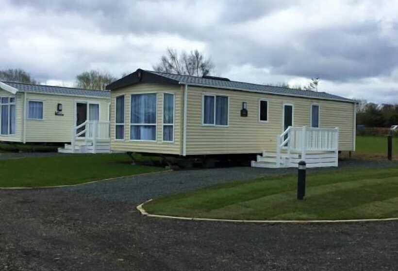 Linwater Holiday Park