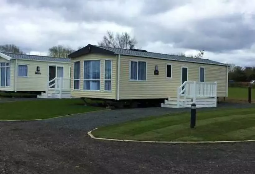 Linwater Holiday Park
