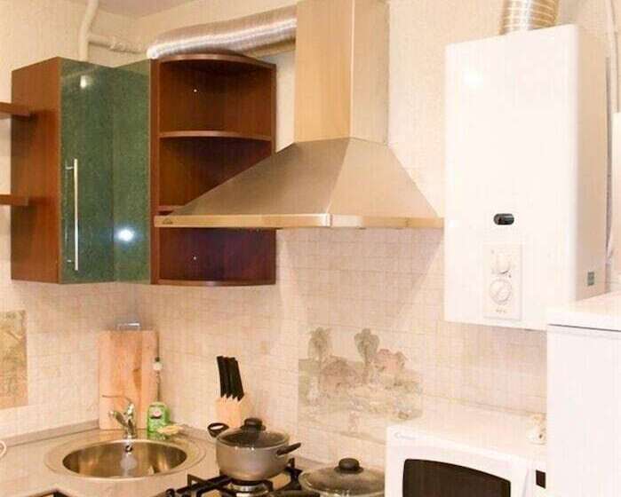 Megapolis Apartments On Nikitinskaya Street 21 – Apt 70