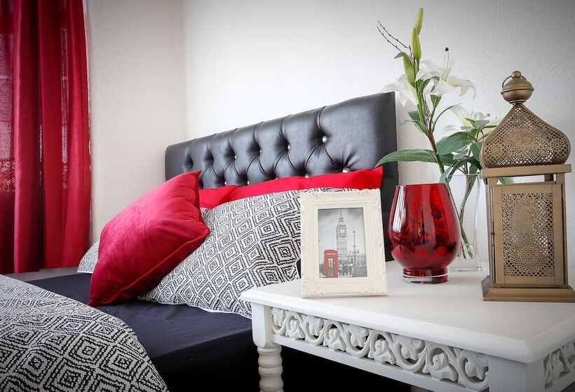 بنسيون Barking Guest House