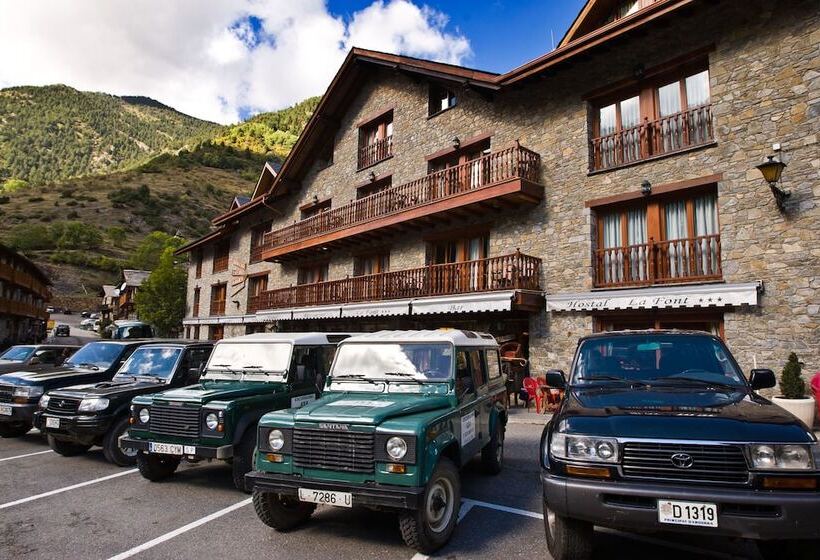 بنسيون Hostal La Font