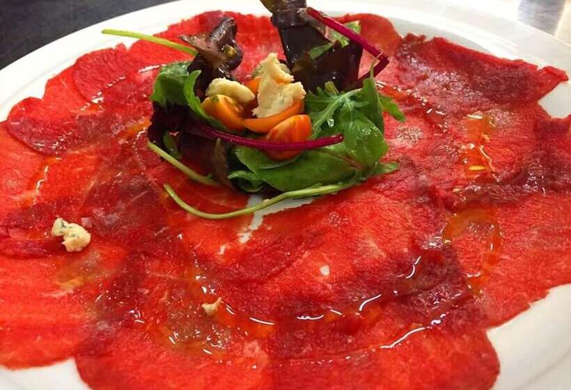 بنسيون Hostal La Font