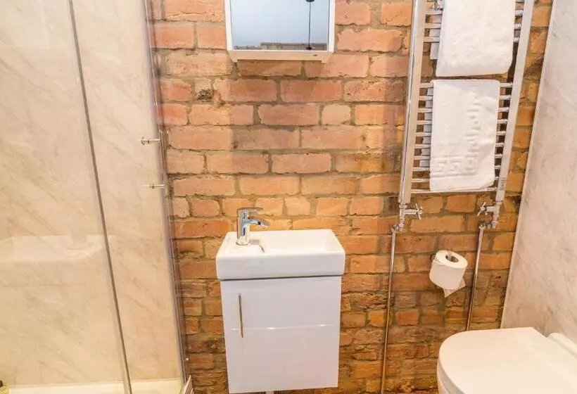 Majatalo Salisbury Street Guesthouse