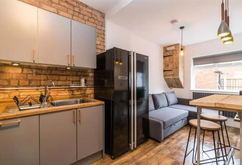 Majatalo Salisbury Street Guesthouse