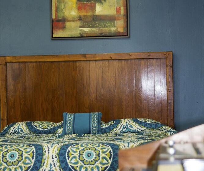 The Botticelli Club Classic