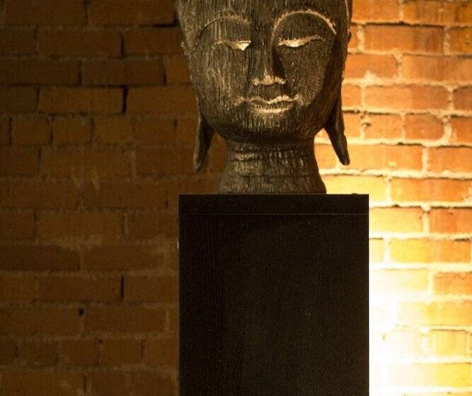 The Botticelli Club Classic