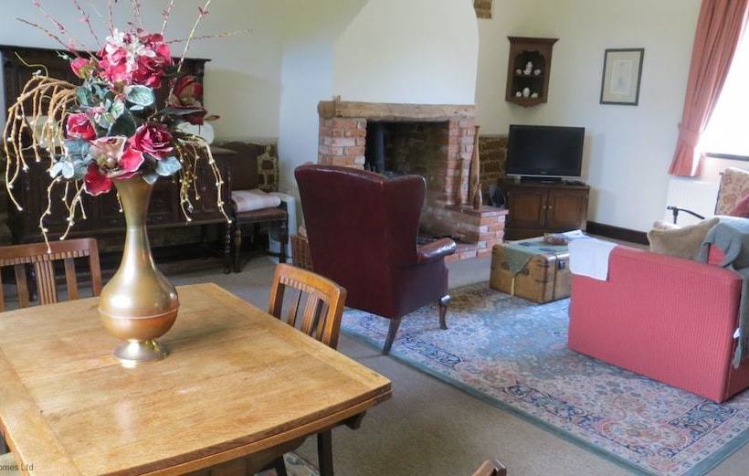 The Smithy With Rural Views