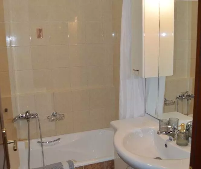 Best House Sea View Apartment