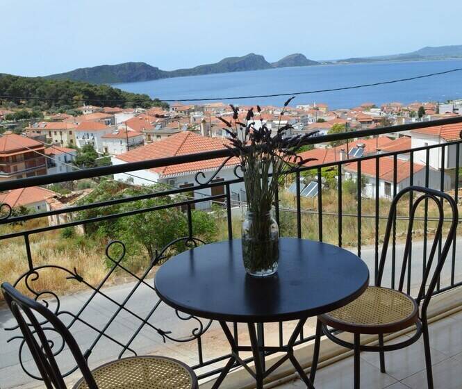 Best House Sea View Apartment