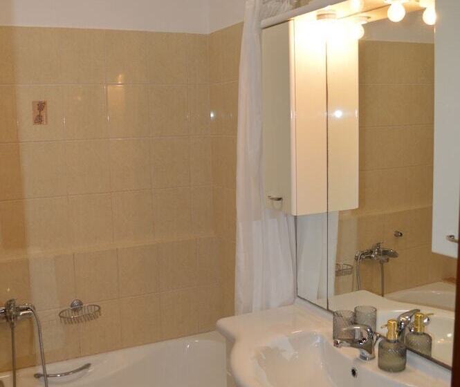 Best House Sea View Apartment