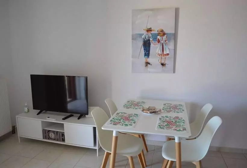 Best House Sea View Apartment