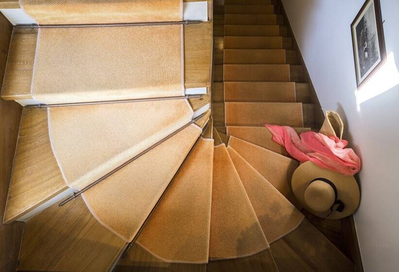 Central Square House