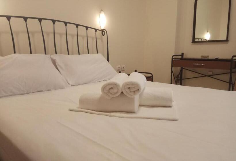 בית מלון כפרי Omiros