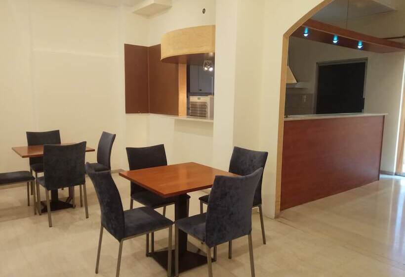 בית מלון כפרי Omiros