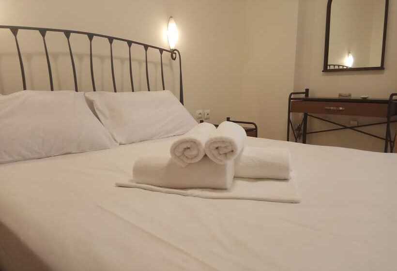 בית מלון כפרי Omiros