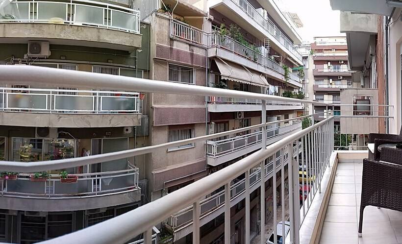 Narcissus Luxury Apt Must