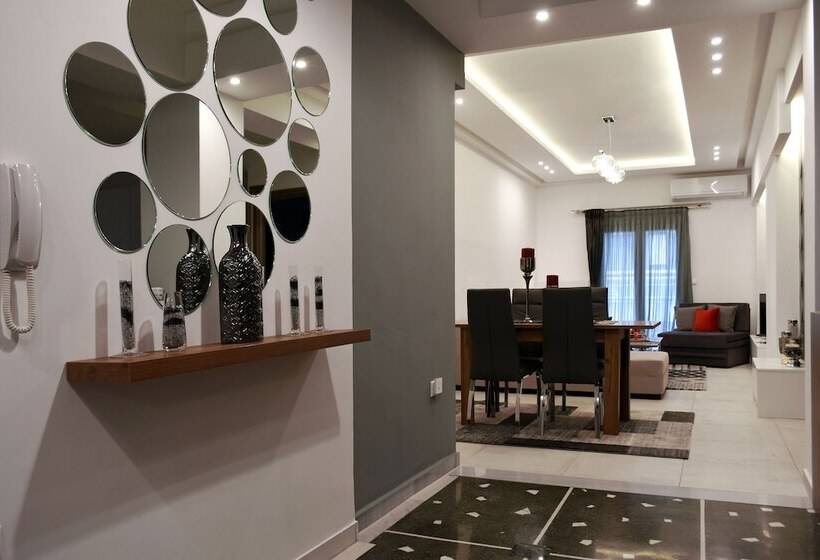 Narcissus Luxury Apt Must