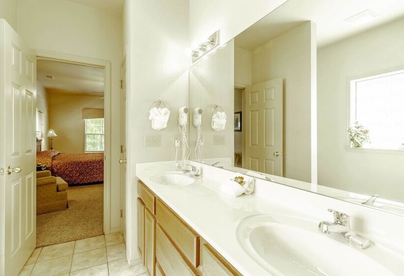 Stonebridge Condo And Golf Resort