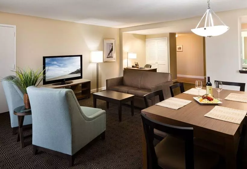 Doubletree By Hilton Hotel Jacksonville Riverfront