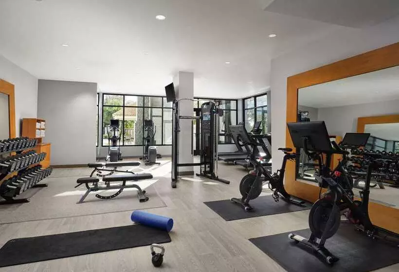 Hilton New Orleans Airport