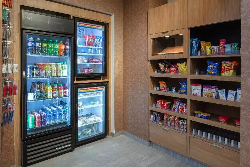 ホテル Fairfield Inn & Suites Springfield Enfield