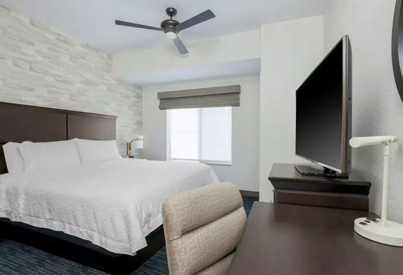 Отель Hampton Inn & Suites Denver Tech Center