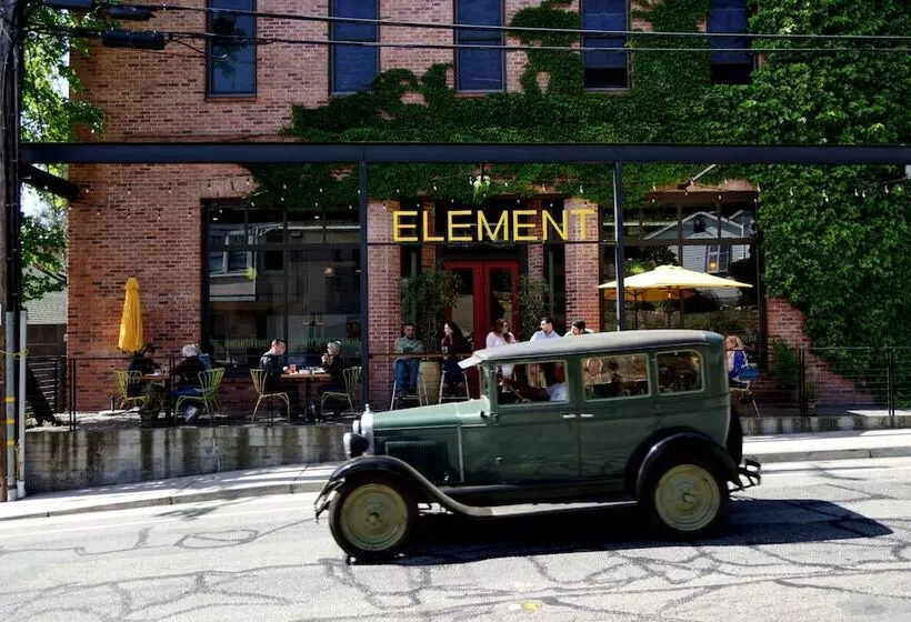 Отель Hanford House Inn