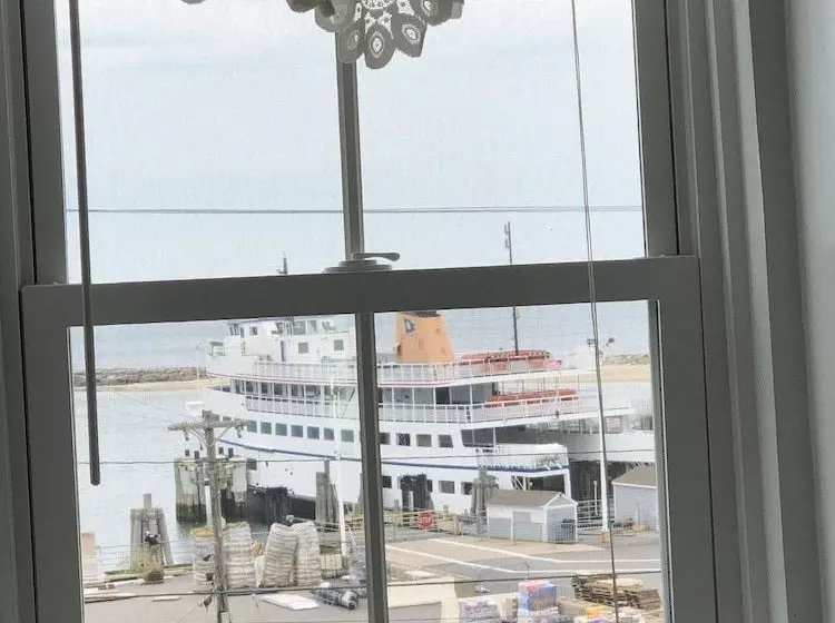 酒店 Harborside Inn