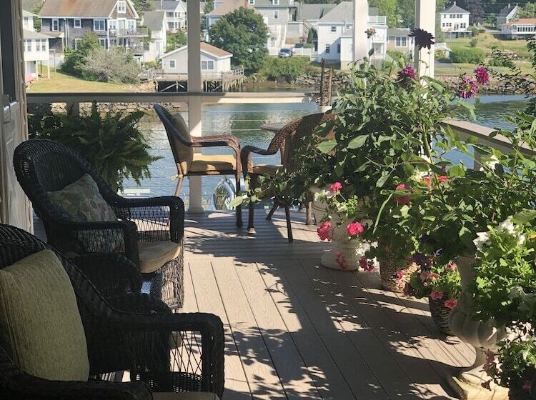 Otel Harbour Towne Inn On The Waterfront