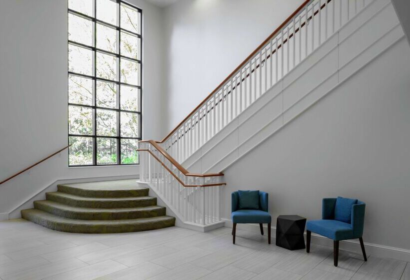 Отель Hilton Garden Inn Atlanta Perimeter Center