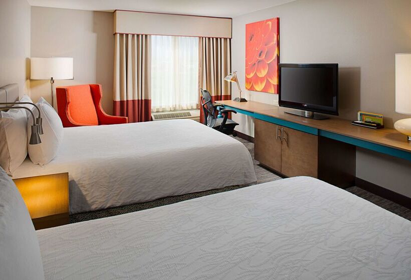 هتل Hilton Garden Inn Colorado Springs North