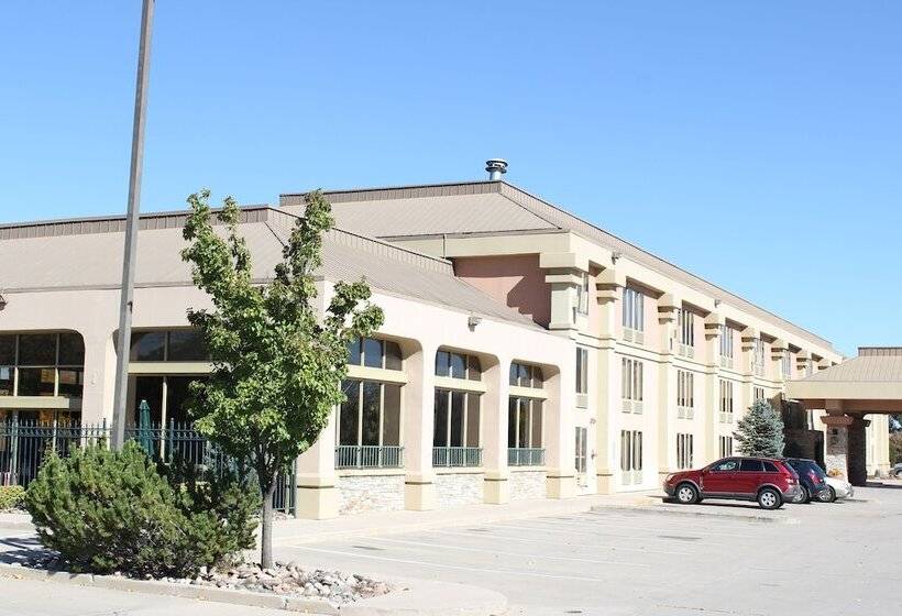 هتل Quality Inn Colorado Springs South