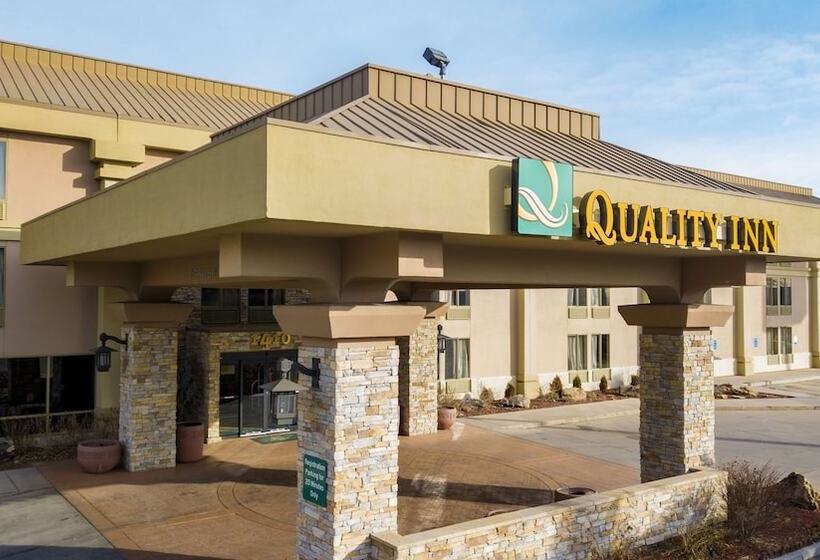 هتل Quality Inn Colorado Springs South