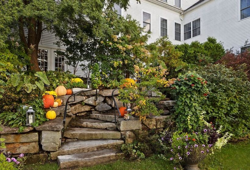 Otel The Harraseeket Inn & Event House