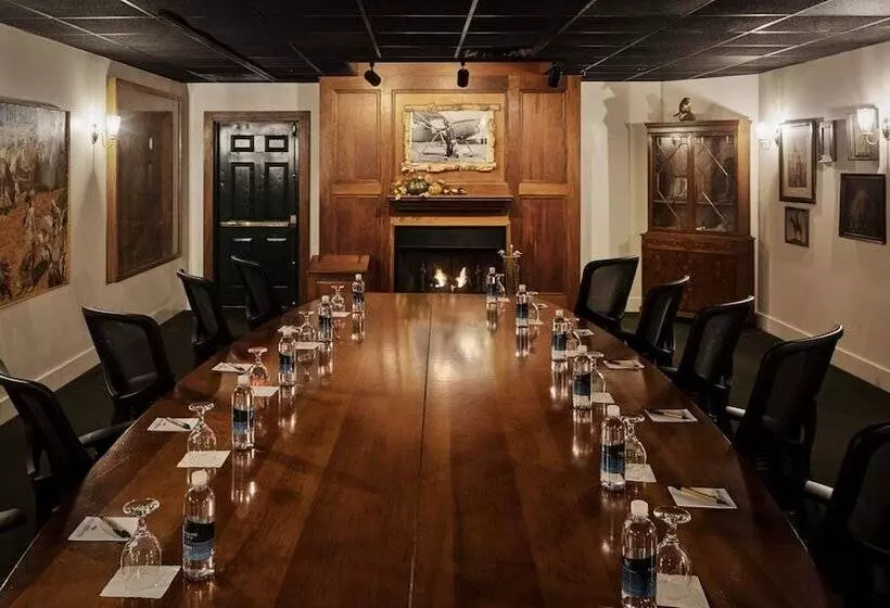 酒店 The Harraseeket Inn & Event House