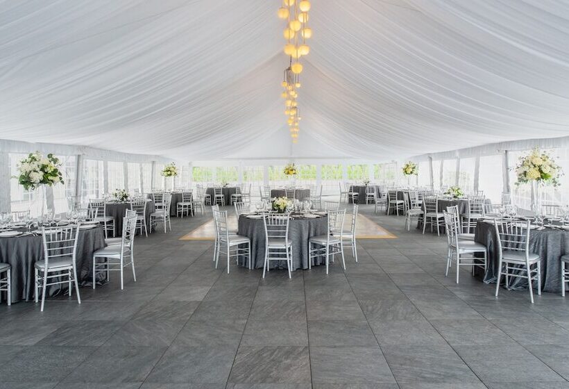 Ac Hotel By Marriott Worcester