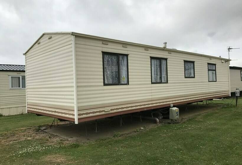 فندق Rebecca Caravan Camber