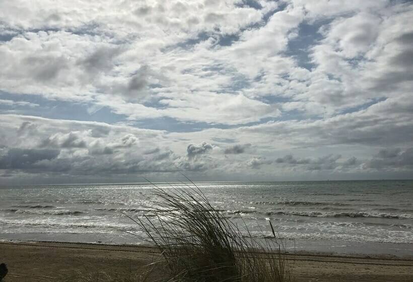 فندق Rebecca Caravan Camber