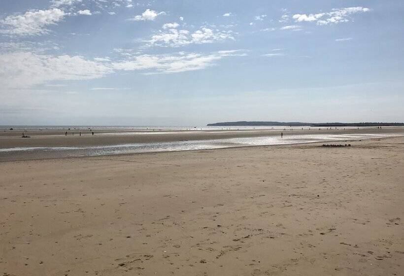 فندق Rebecca Caravan Camber