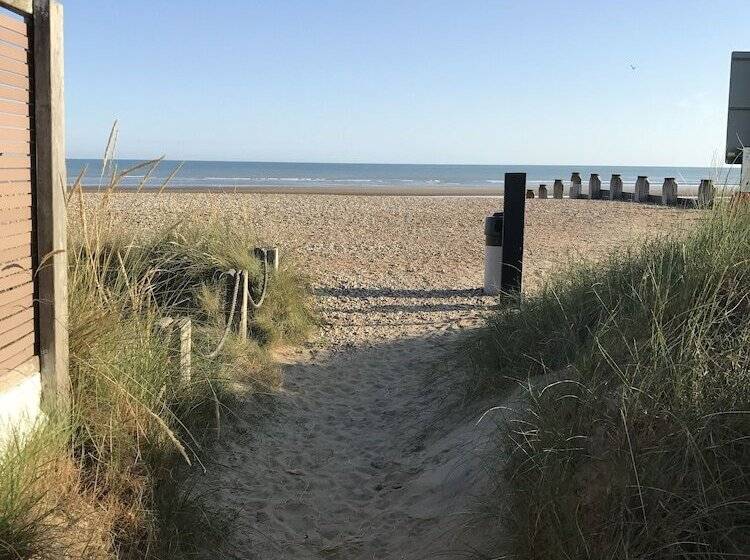 فندق Rebecca Caravan Camber