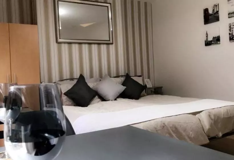Portelet Road Apartments