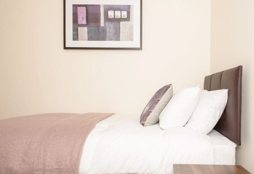 Psf Apartments Flat 19