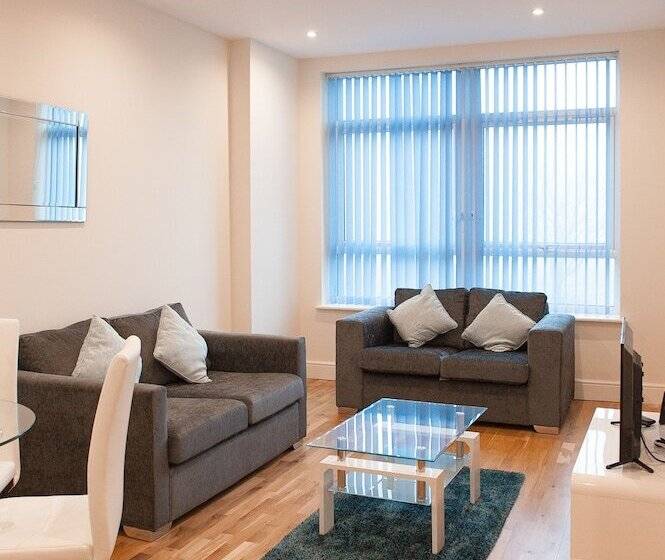 Psf Apartments Flat 19